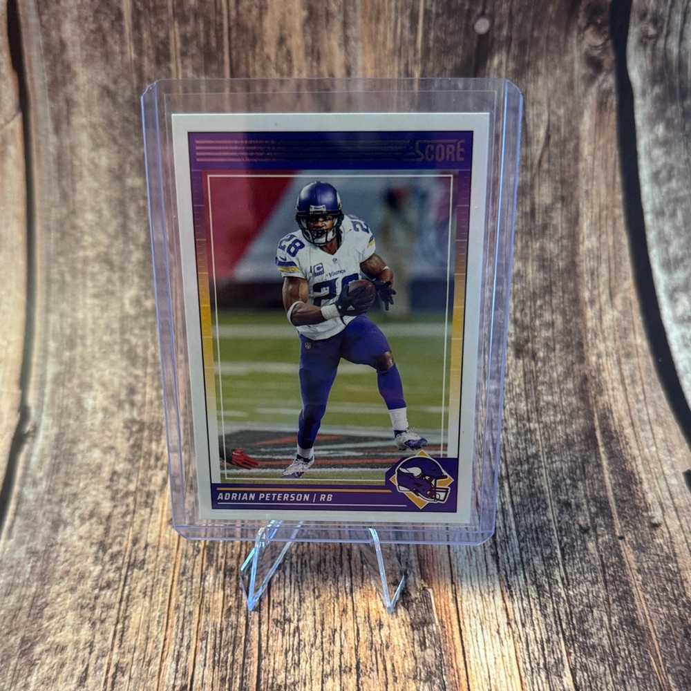 Score 2024 Adrian Peterson No. 188 Football Trading Card Item #PHK2429
